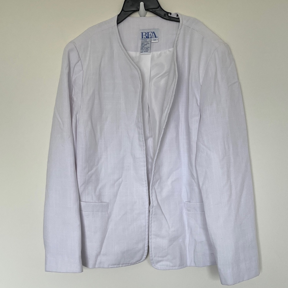 BFA Women's Elegant White Blazer